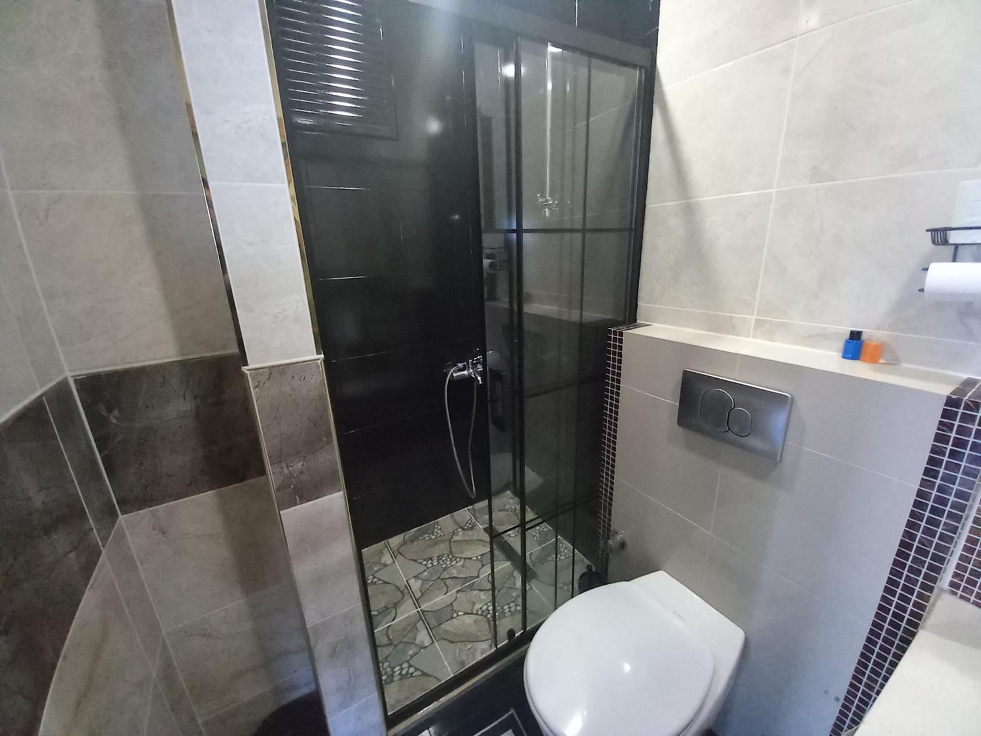 Myy Suites Hotel Istanboel Buitenkant foto